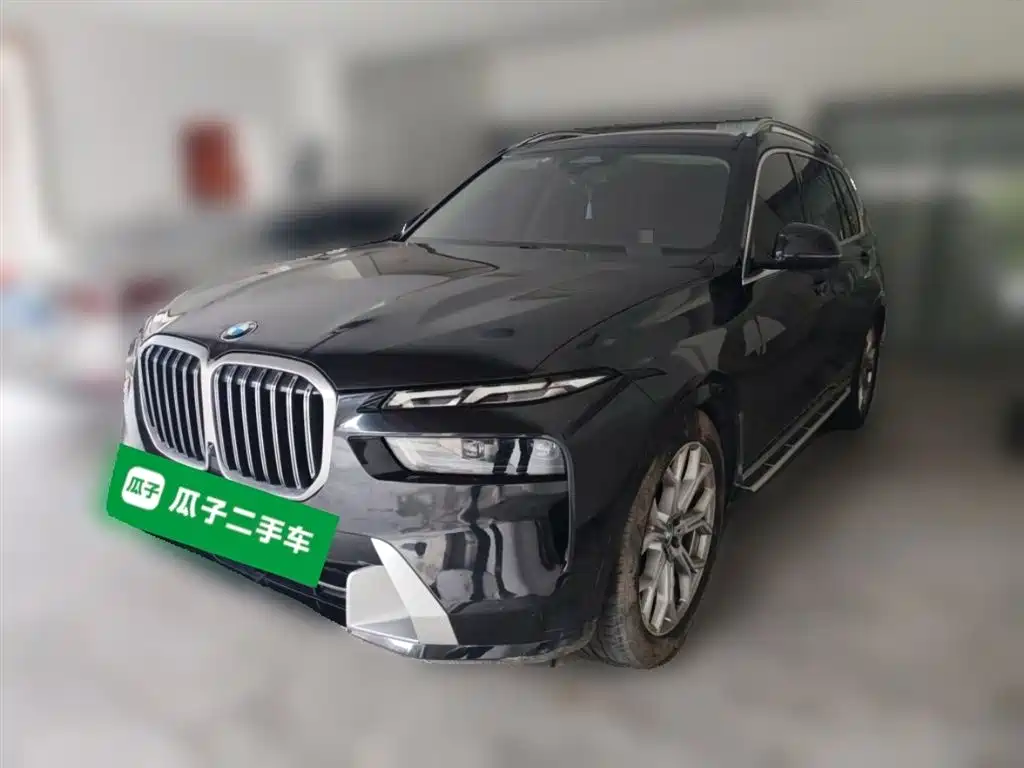 BMW X7 2023 xDrive40i Leading Luxury Package фото 2