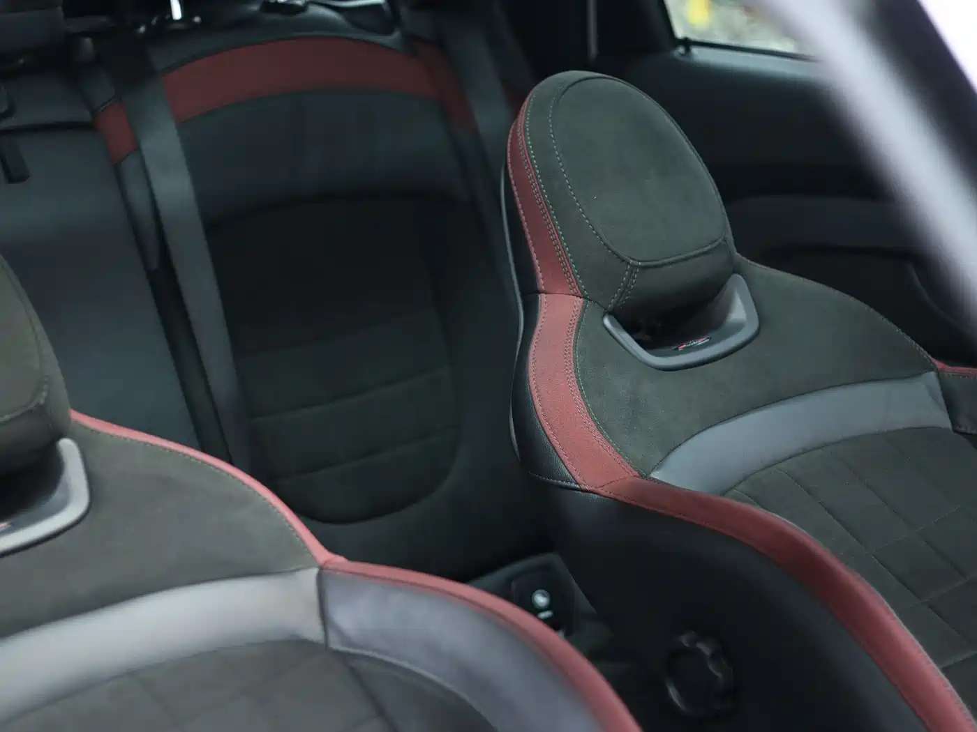MINI JCW CLUBMAN 2018 2017 2.0T JOHN COOPER WORKS Geek