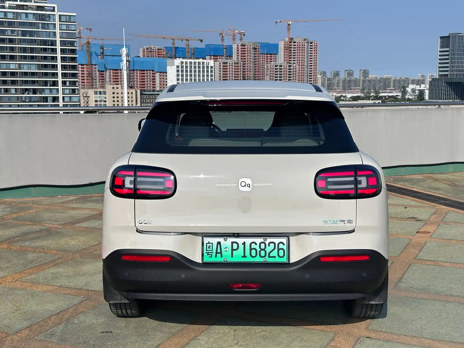 Фото 9 - QQ New Energy QQ3 EV