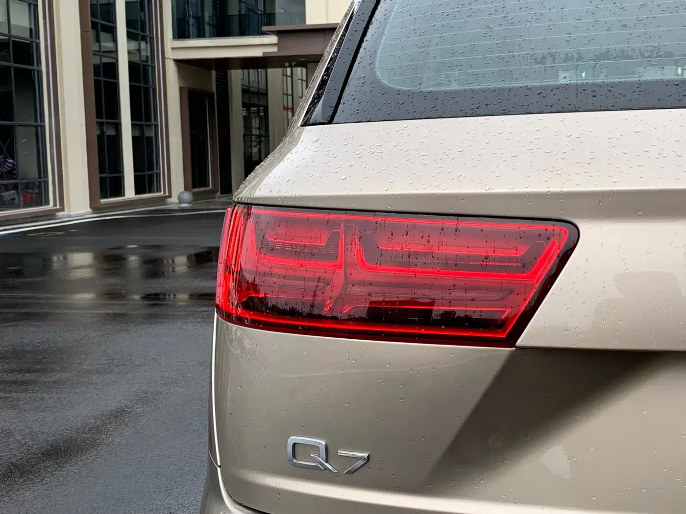 Audi Q7 2018 40 TFSI Comfort фото 12