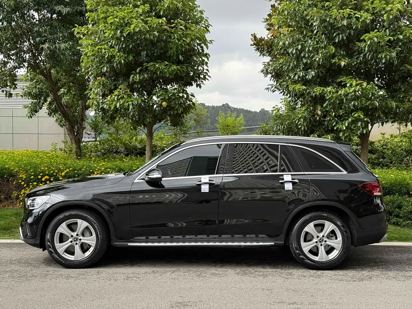 Mercedes-Benz GLC 2020 Facelift GLC 260 L 4MATIC Dynamic фото 3