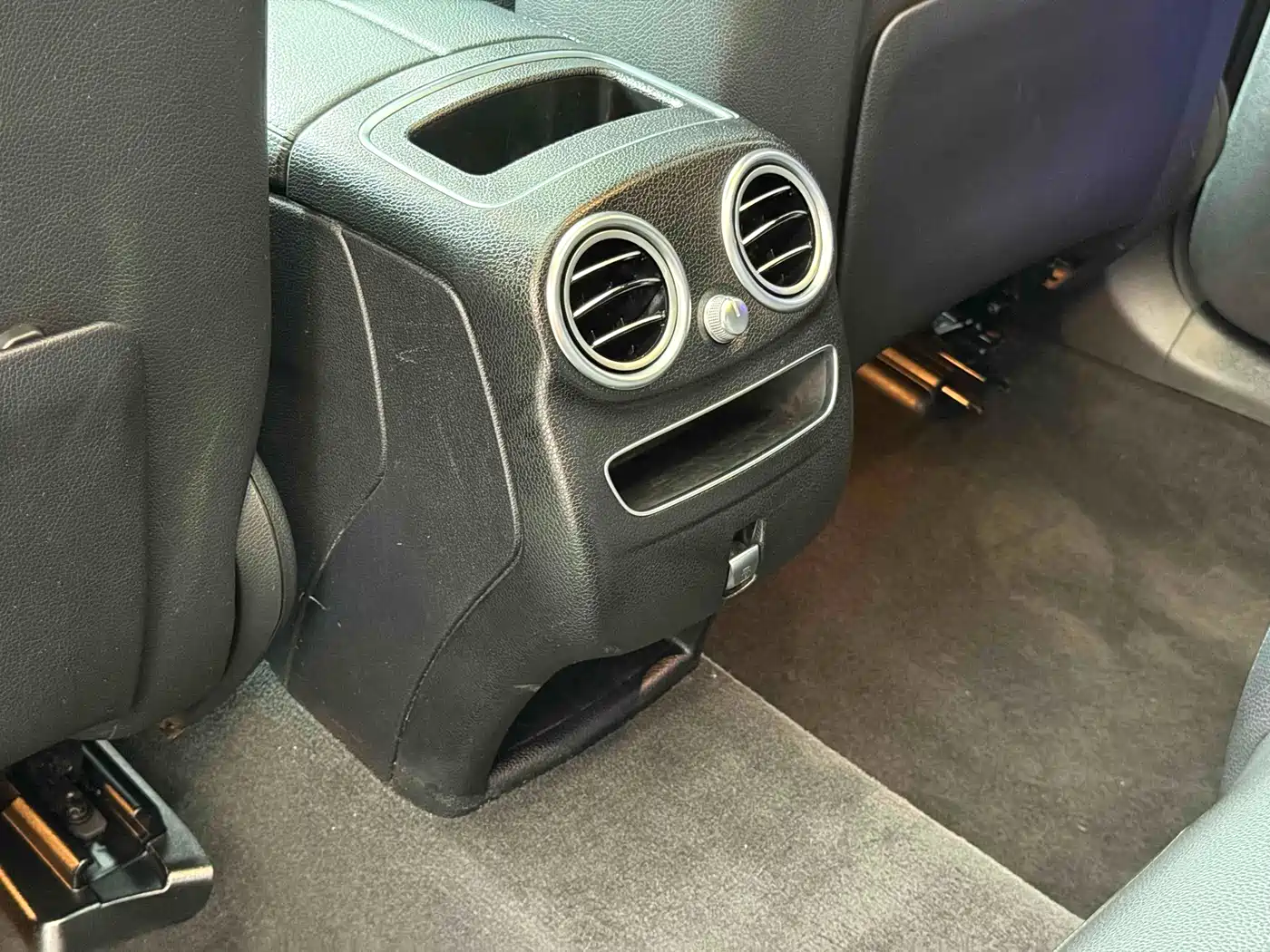 Mercedes-Benz GLC 2020 Facelift GLC 260 L 4MATIC Dynamic фото 21