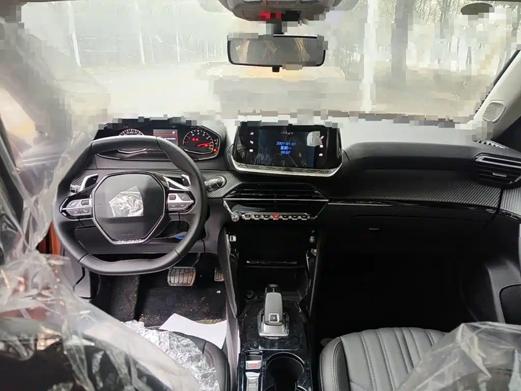 Photo 12 - Peugeot 2008