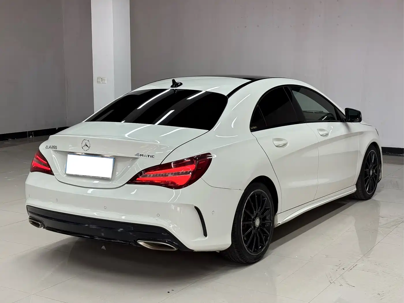 Mercedes-Benz CLA (Import) 2016 Facelift CLA 260 4MATIC фото 6