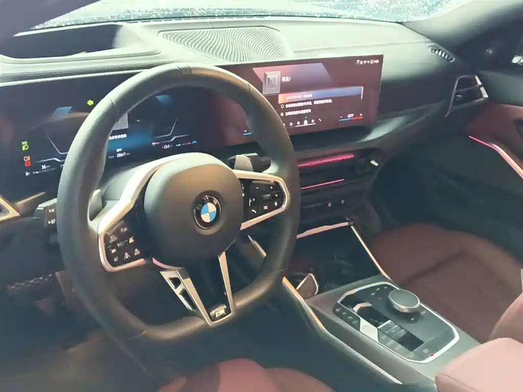 BMW 3 Series 2025 330Li Premium M Sport Night Edition фото 10