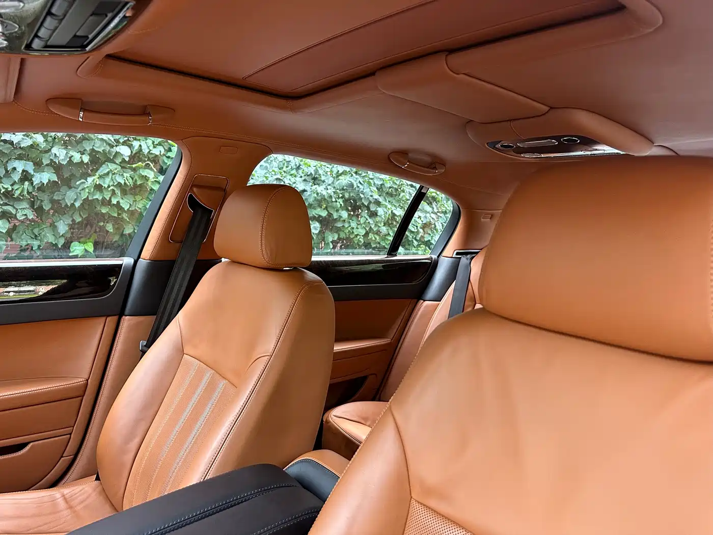Bentley Flying Spur 2012 2010 6.0T 4-seater Version