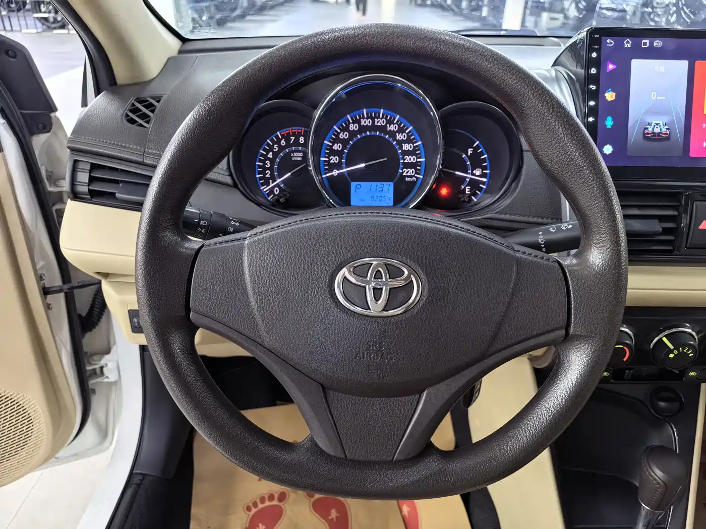 Toyota Vios 2014 1.5L Automatic Wisdom Edition фото 9