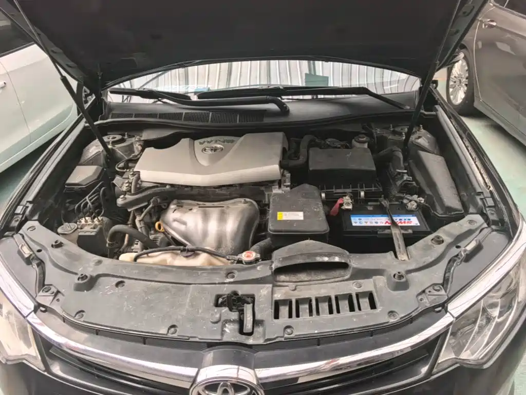 Toyota Camry 2017 2016 2.0G 10th Anniversary Leading Edition