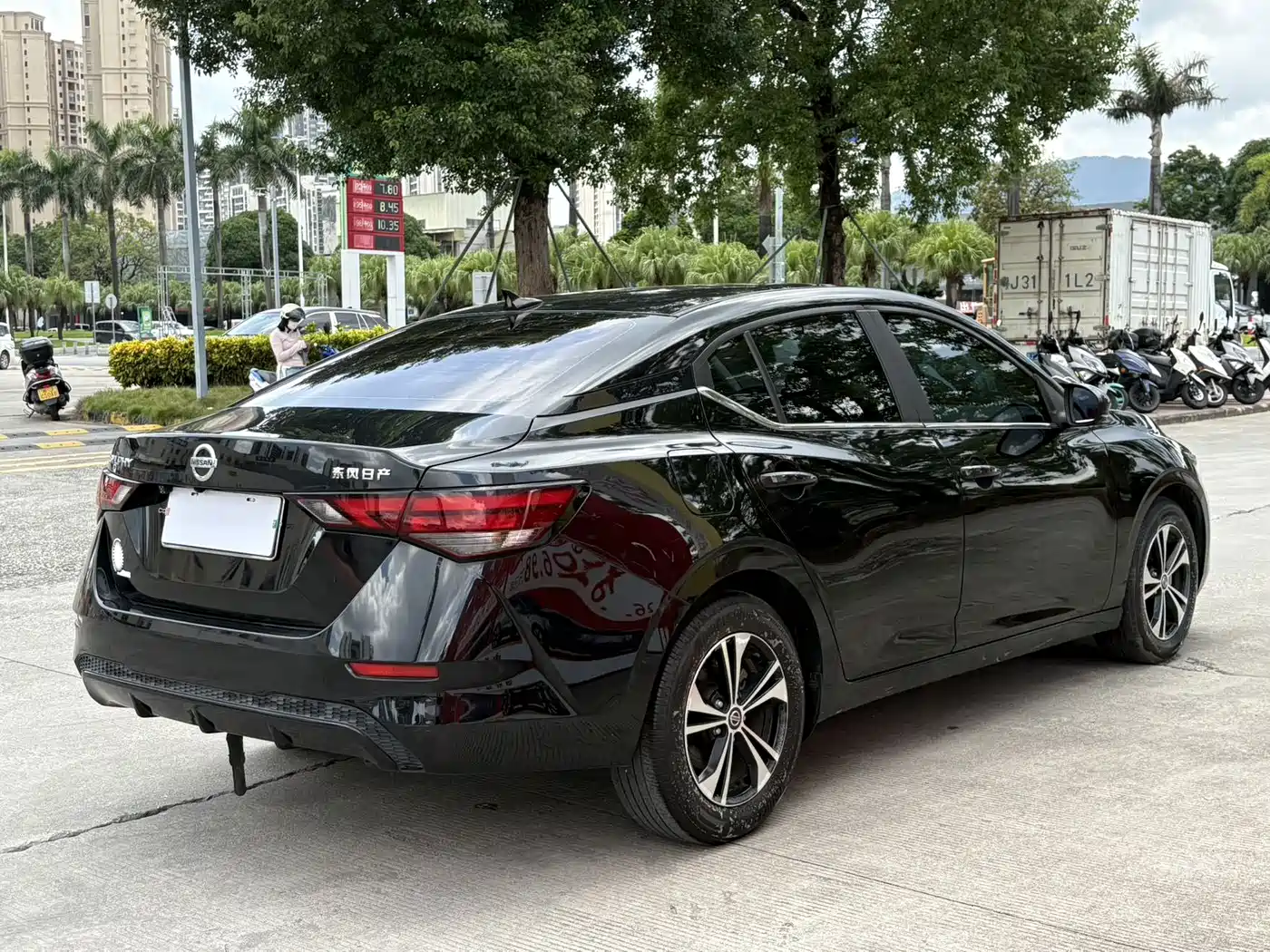 Nissan SYLPHY, миниатюра 10