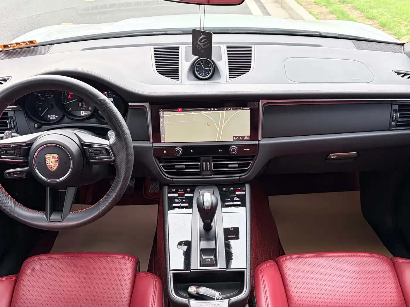 Porsche Macan 2023 Macan 2.0T фото 9
