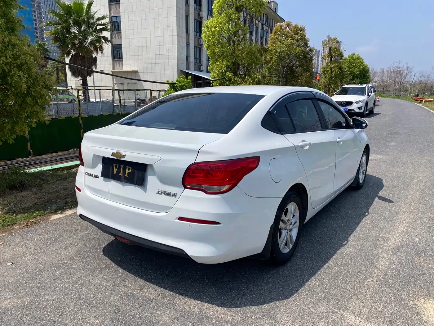Chevrolet Cavalier 2016 1.5L Manual Delight Edition фото 8