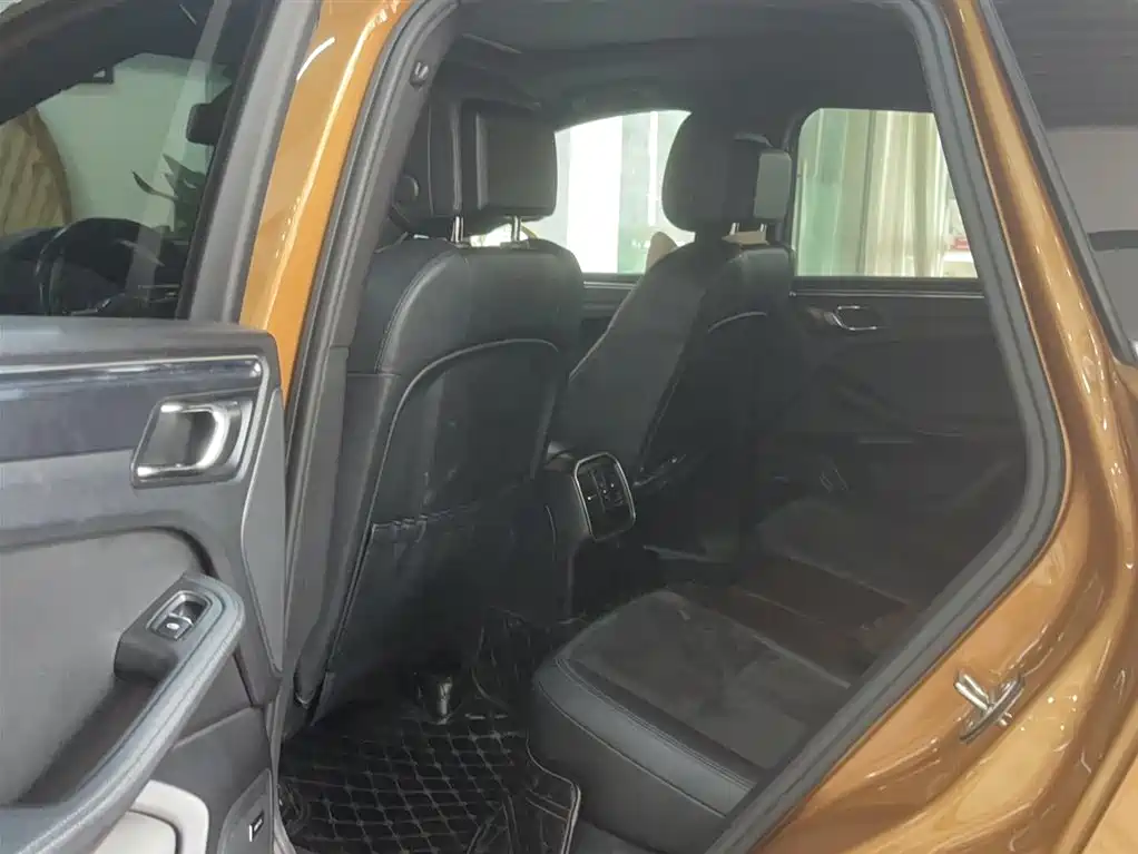 Porsche Macan 2014 Macan 2.0T фото 14