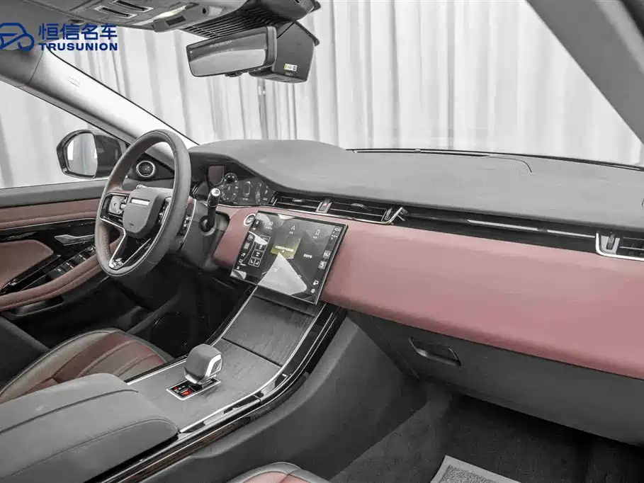 Land Rover Range Rover Evoque 2024 Range Rover Evoque L 249PS Light Master Edition фото 14