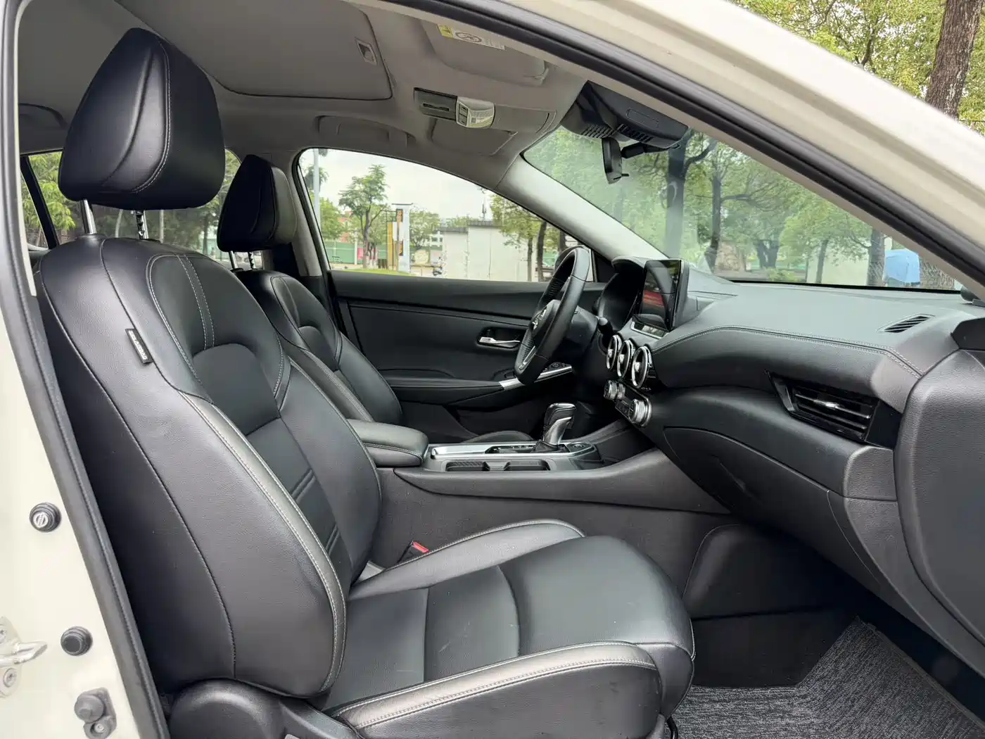 Nissan SYLPHY, миниатюра 11