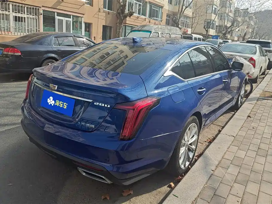 CADILLAC CT5