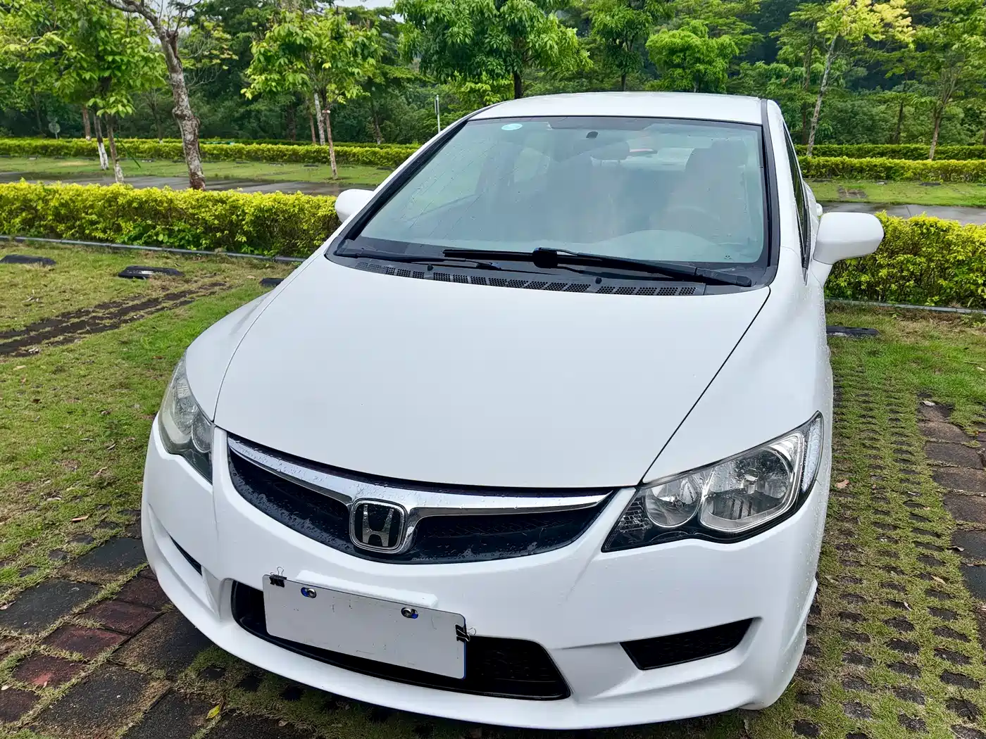 CIIMO CIIMO 2012 2012 1.8L Automatic