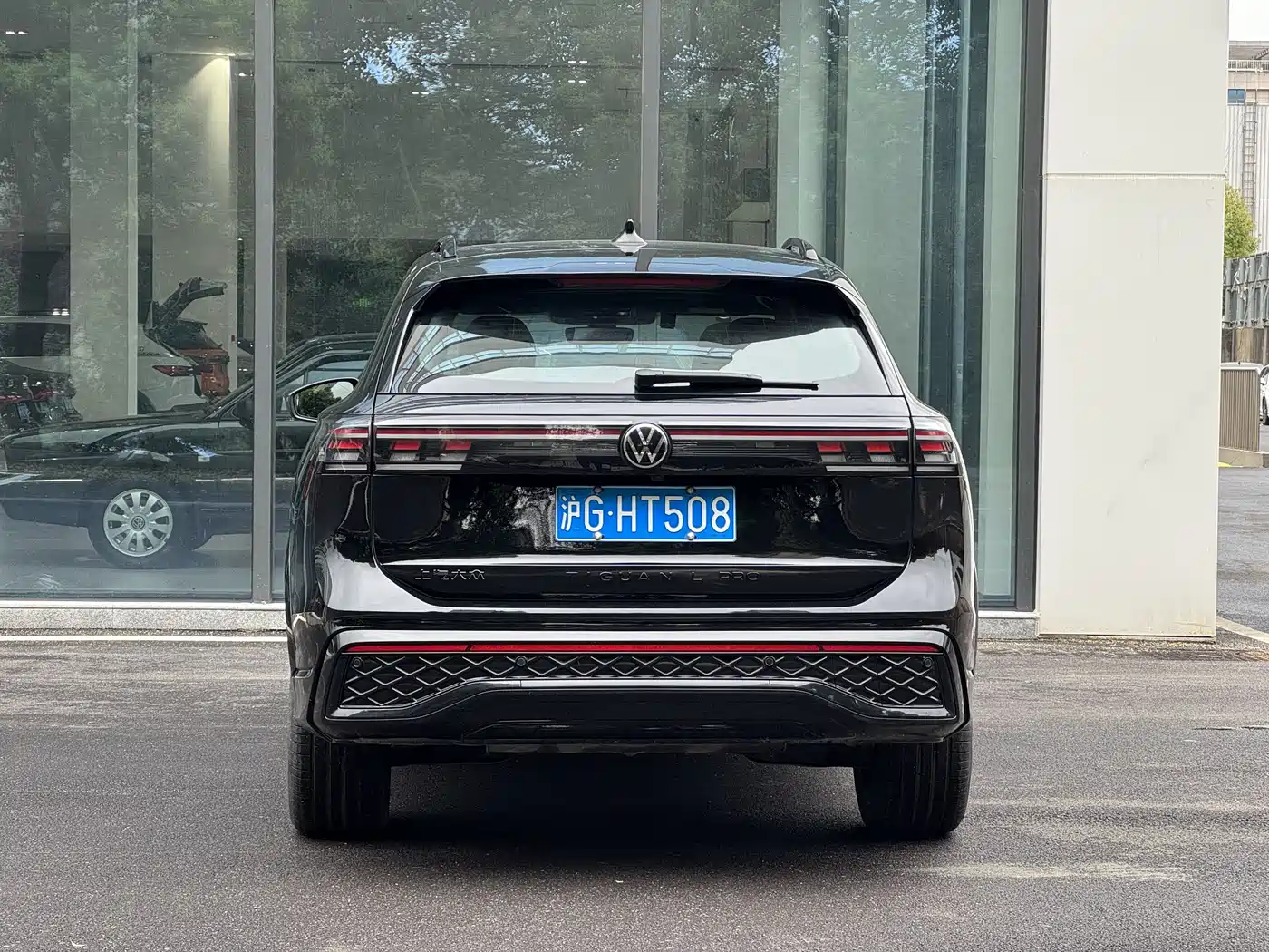 Volkswagen Tiguan L 2024 PRO 330TSI FWD R-Line Intelligent Premium Edition фото 7