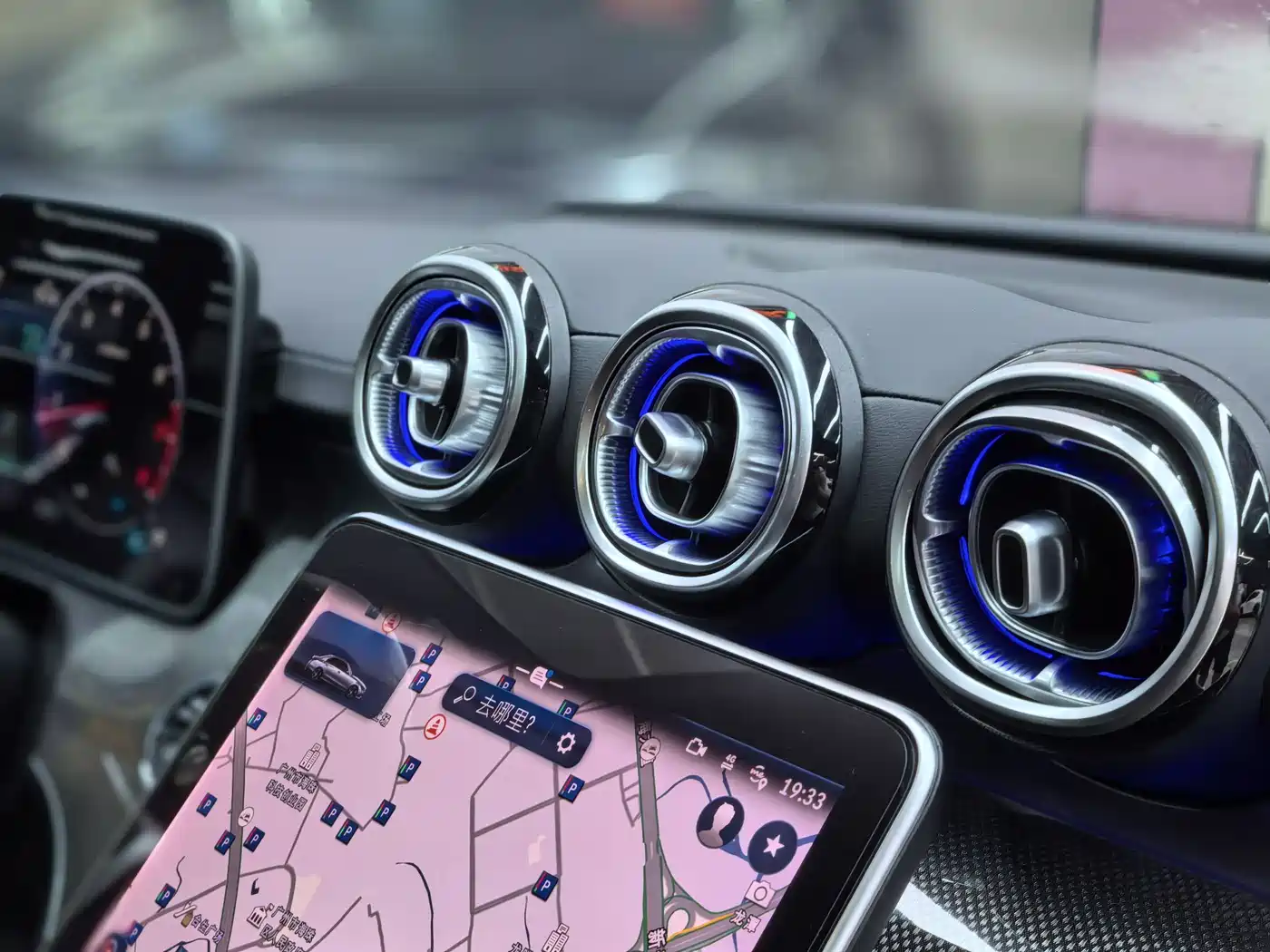 Mercedes-Benz C-Class 2024 C 260 L Sport фото 23