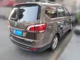 Фото 2 - Baojun 730