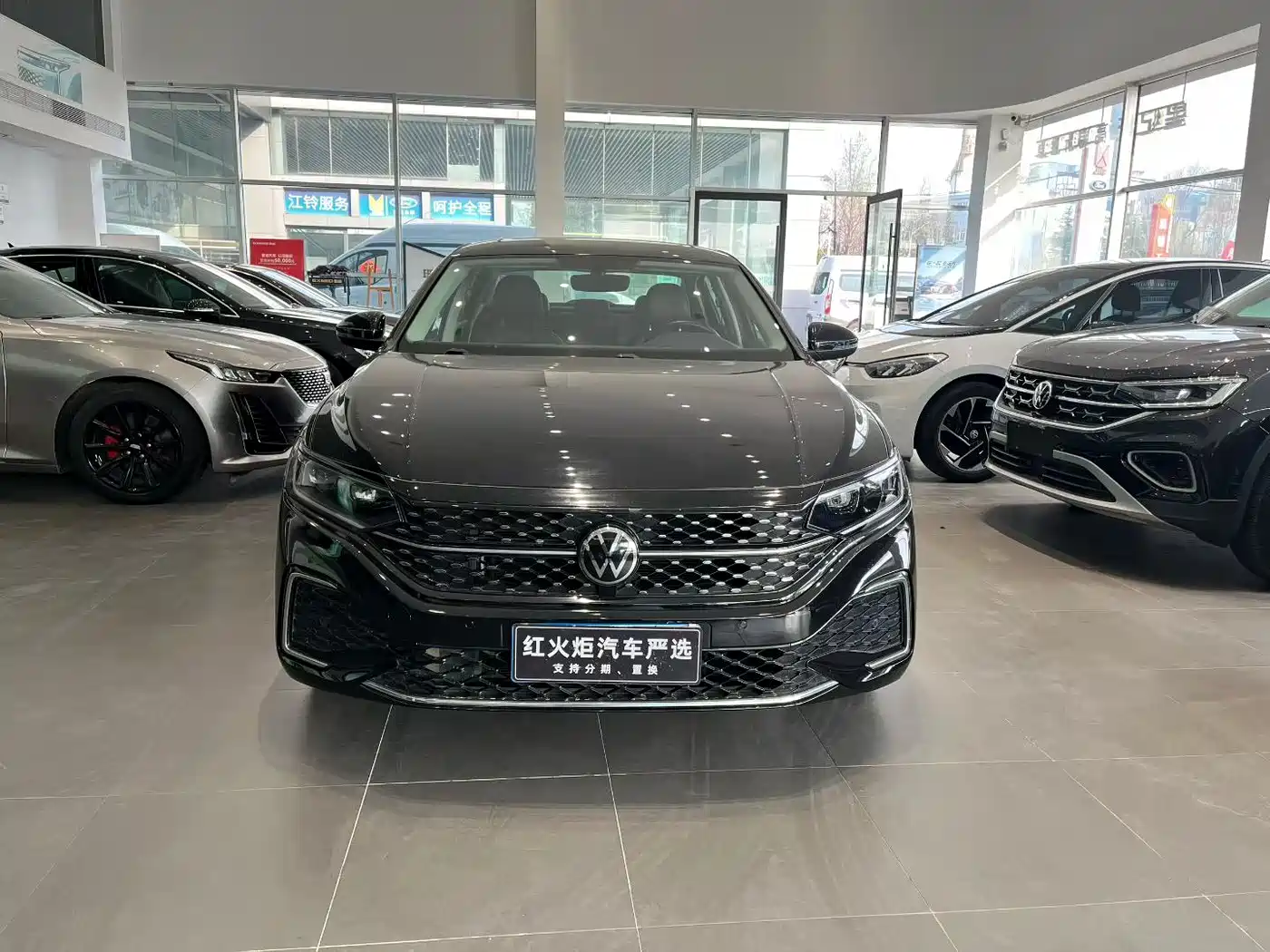 Volkswagen Passat 2023 330TSI Starlight Elite Edition