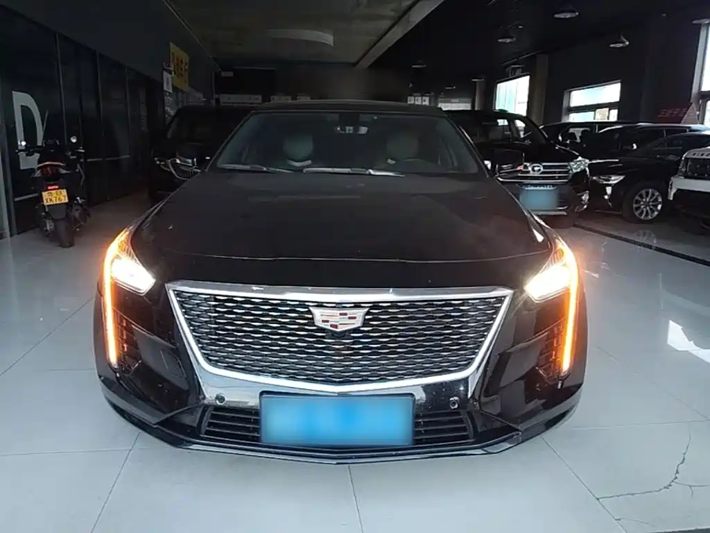 Фото 3 - Cadillac CT6