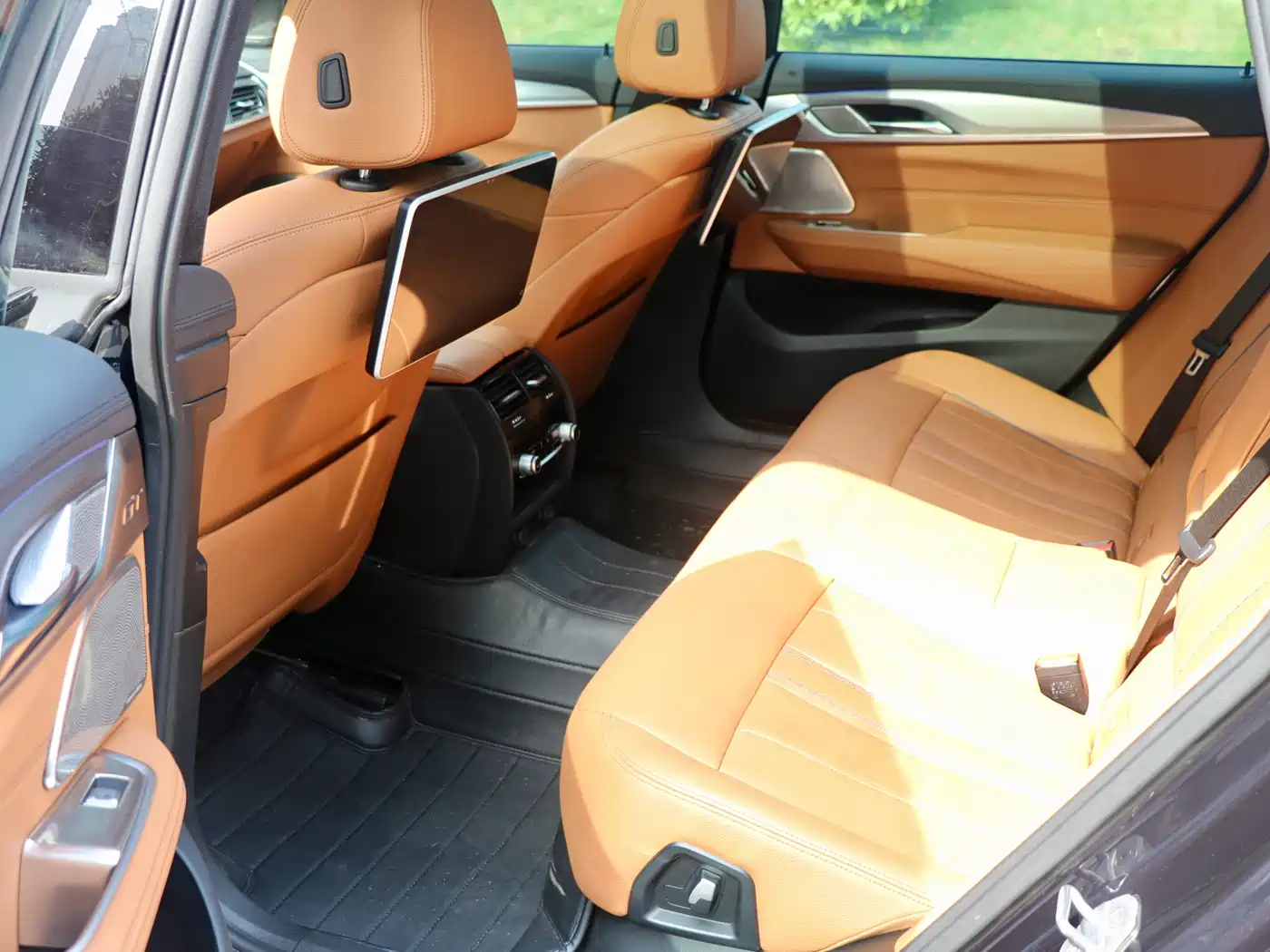 BMW 6 Series GT 2019 630i M Sport Package фото 10