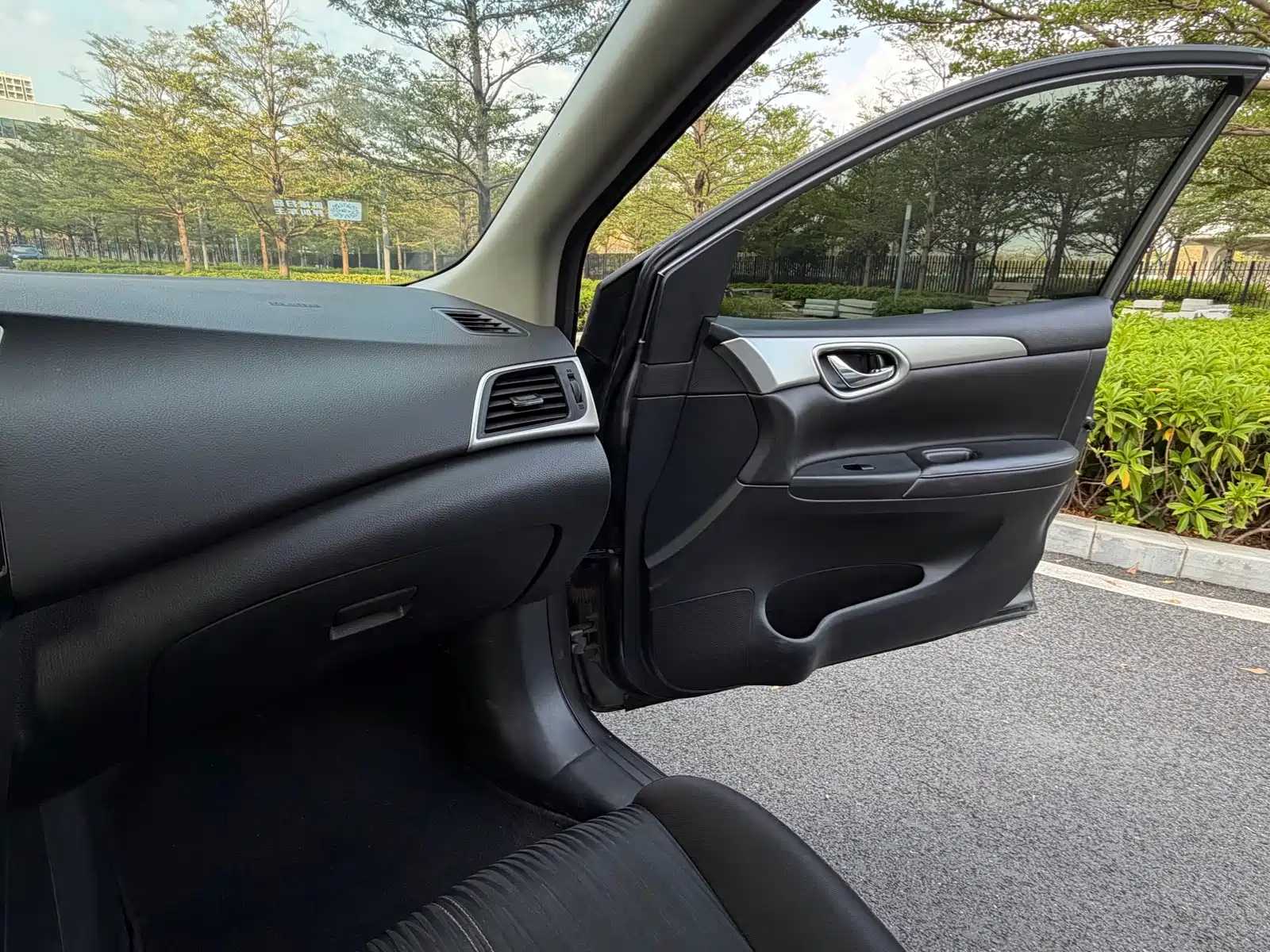 Photo 11 - Nissan Sylphy