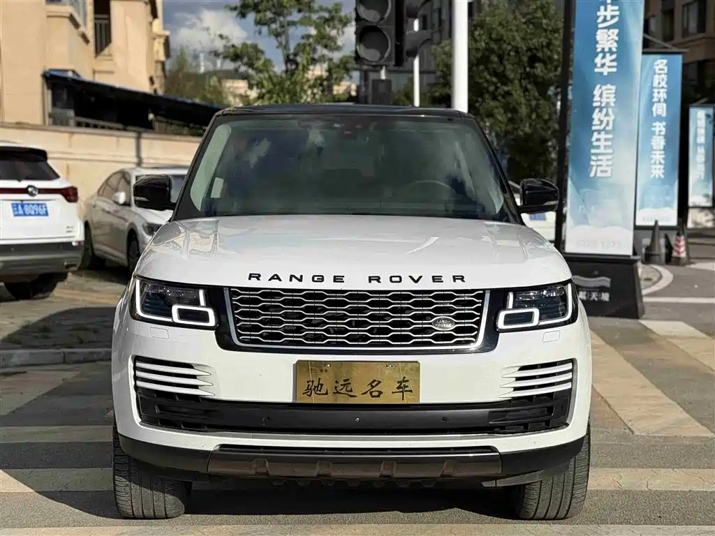 Land Rover Range Rover 2019 3.0 SC V6 Heritage Extended Edition фото 2