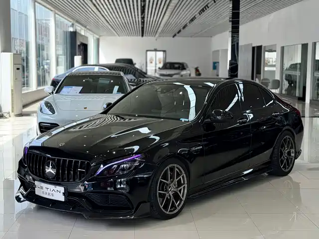 MERCEDES-BENZ C CLASS AMG