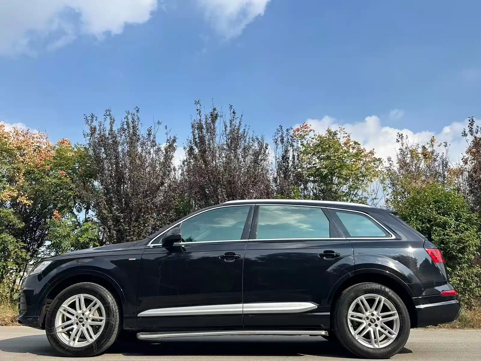 Photo 4 - Audi Q7