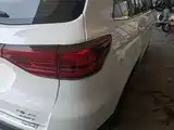 Фото 8 - Changan CS75