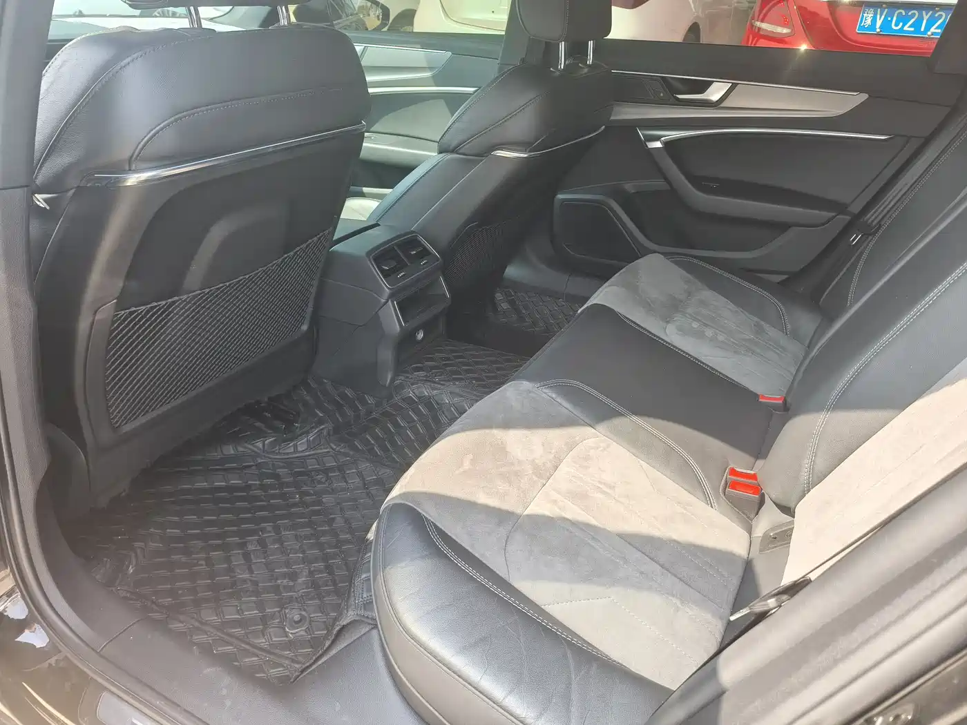 Audi A6L 2022 40 TFSI Luxury Dynamic фото 5