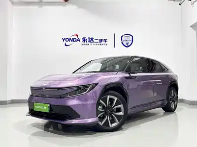 Honda P7