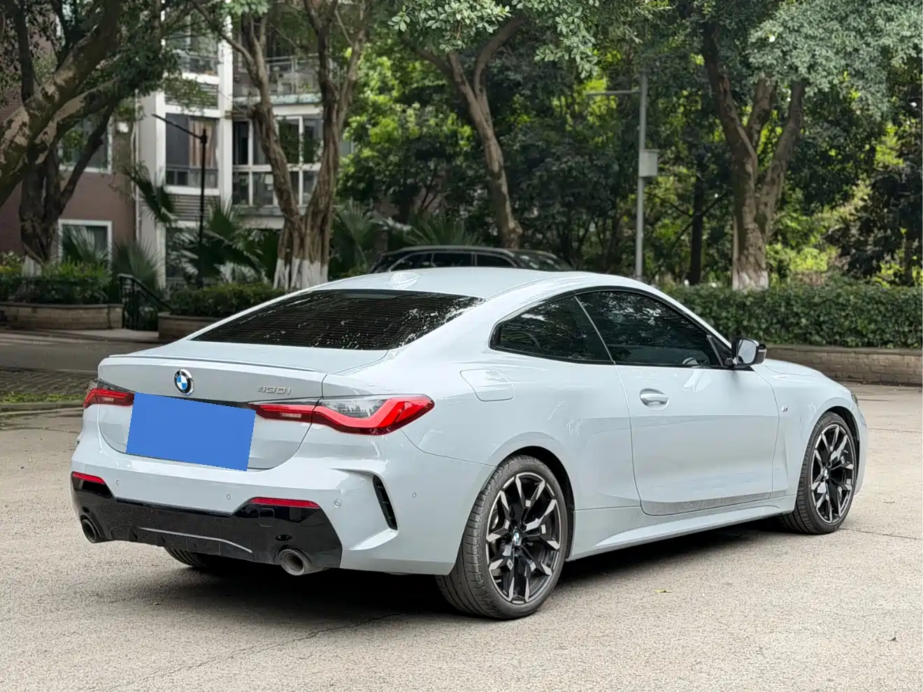 BMW 4-SERIES