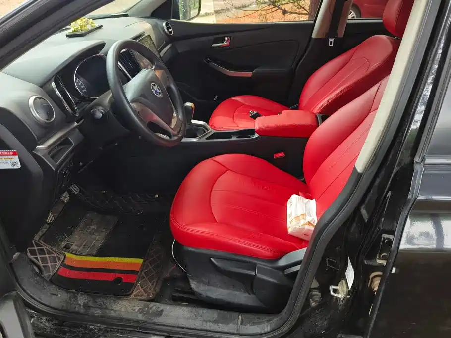Venucia T70 2017 2016 1.6L Manual Rui Xing Edition