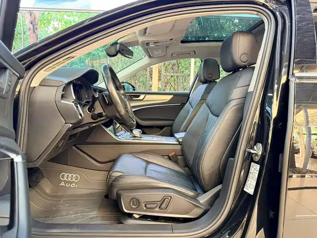 Audi A6L 2022 45 TFSI quattro Premium Elegance — фото 4
