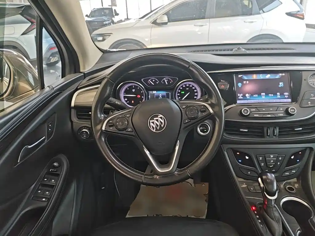 Фото 11 - Buick Envision Plus