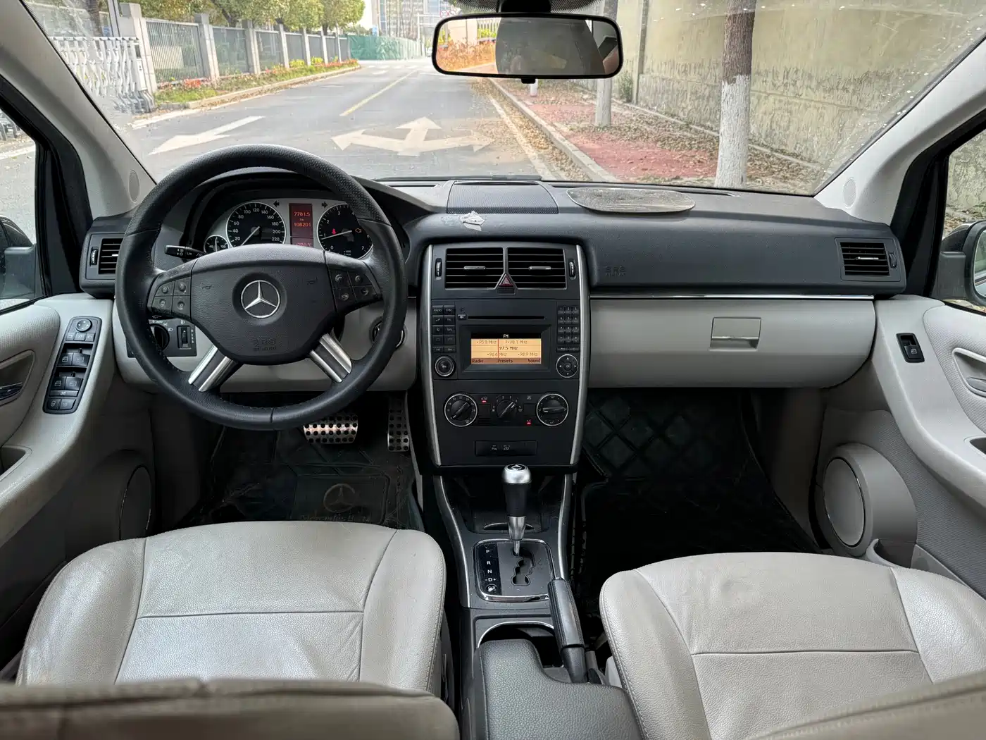 Mercedes-Benz B-Class 2009 B 200 Fashion фото 5