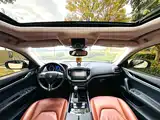 Photo 6 - Maserati Ghibli