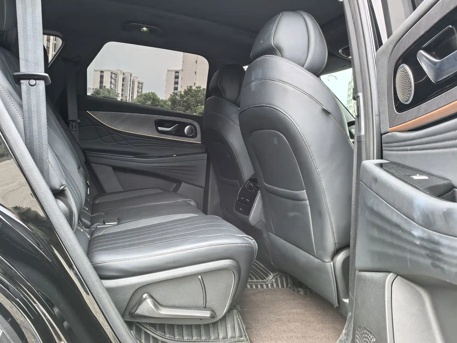 Фото 8 - Chery Tiggo 9