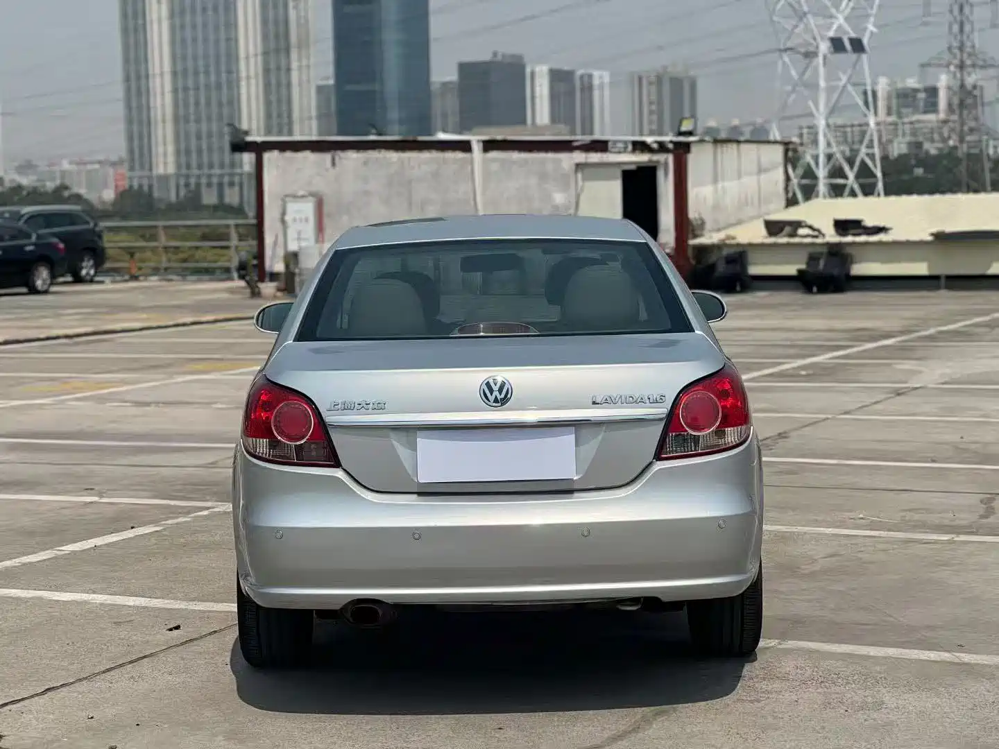 Photo 5 - Volkswagen Lavida