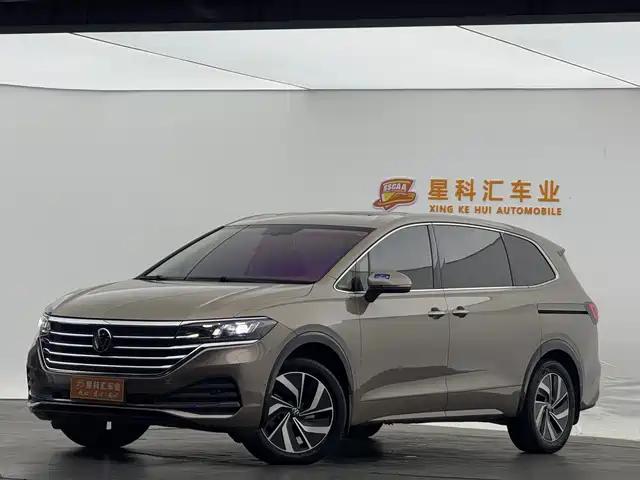 Volkswagen Viloran 330TSI, Люкс