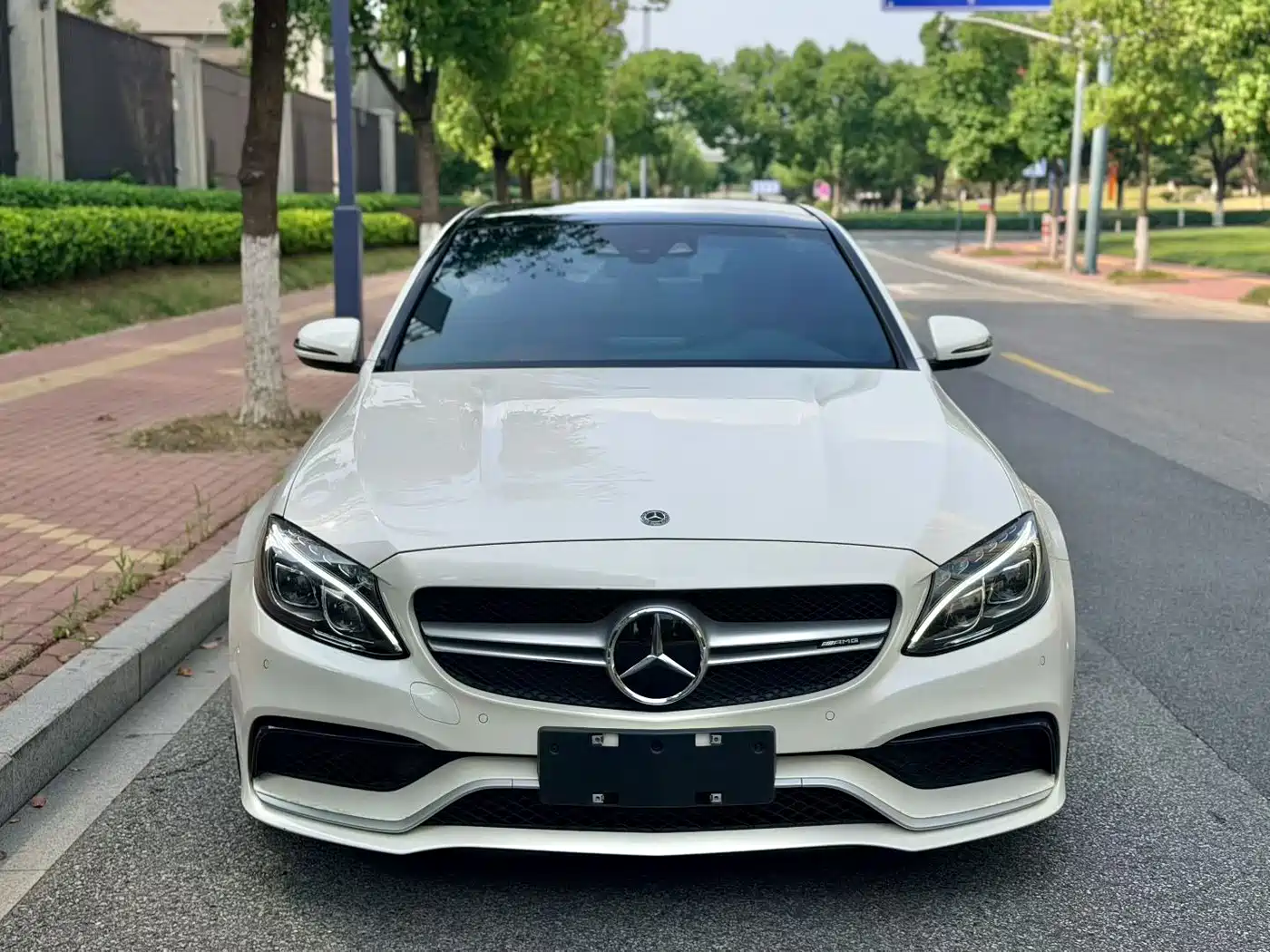 Mercedes-Benz C-Class AMG 2019 2017 AMG C 63