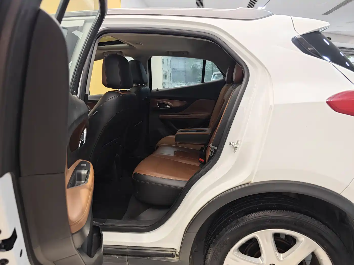 Buick Encore 2014 1.4T Automatic 2WD Urban Elite фото 21