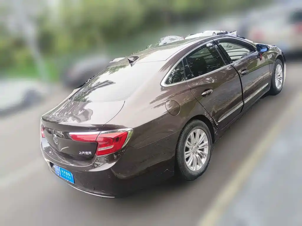 Photo 2 - Buick LaCrosse