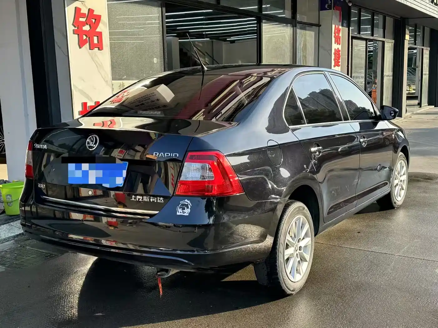 Škoda Rapid 2016 1.6L Automatic Prestige Edition фото 6