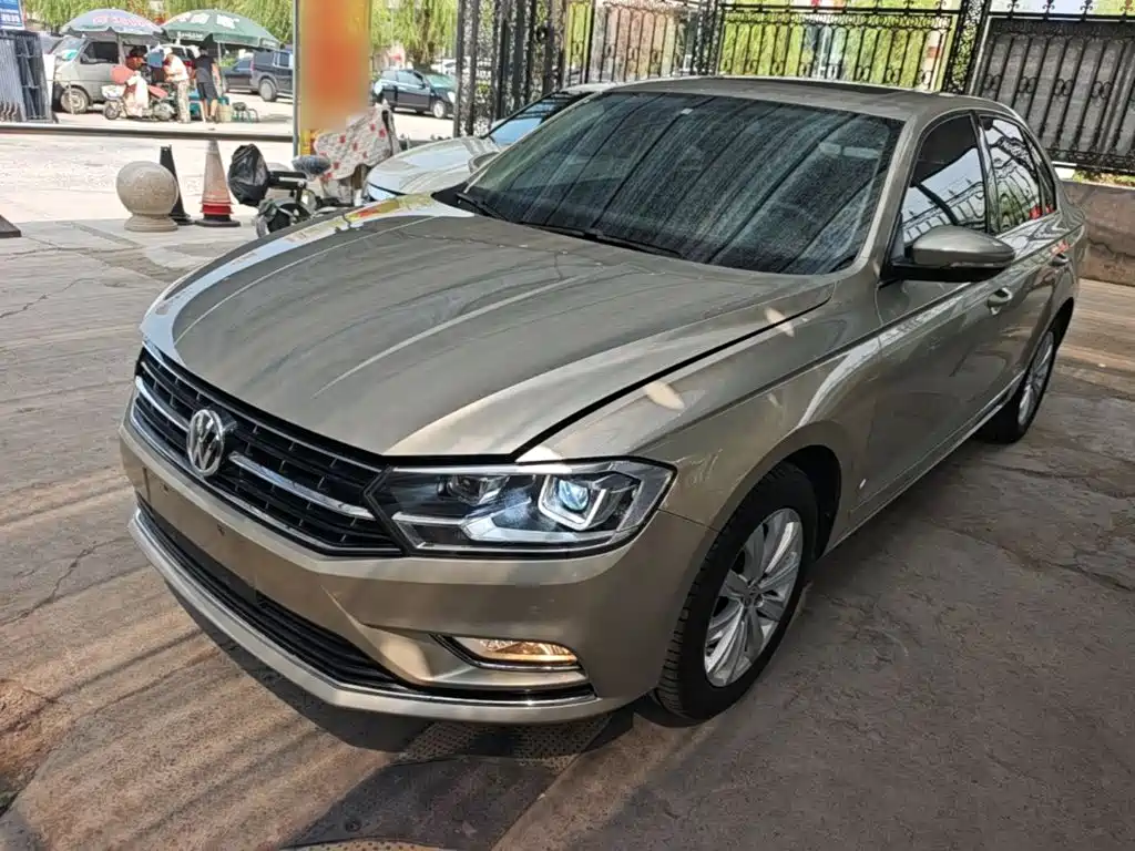 Фото 2 - Volkswagen Bora