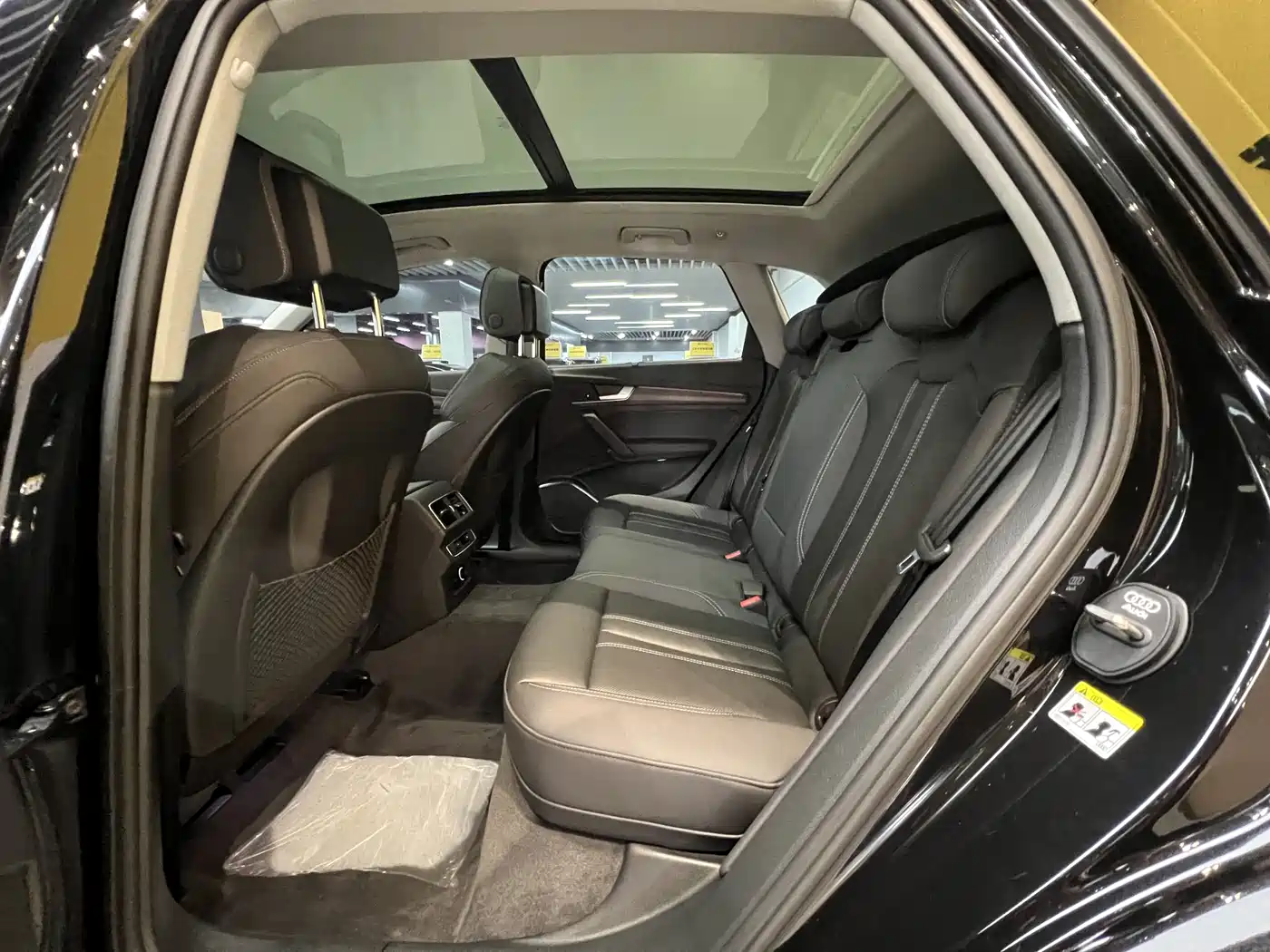 Audi Q5L 2022 40T Luxury Elegance фото 10