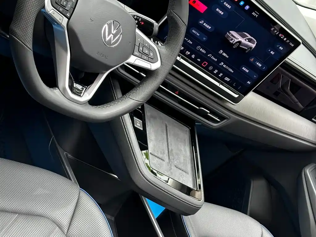 Volkswagen Talagon 2025 450TSI R-Line 6-Seater фото 22