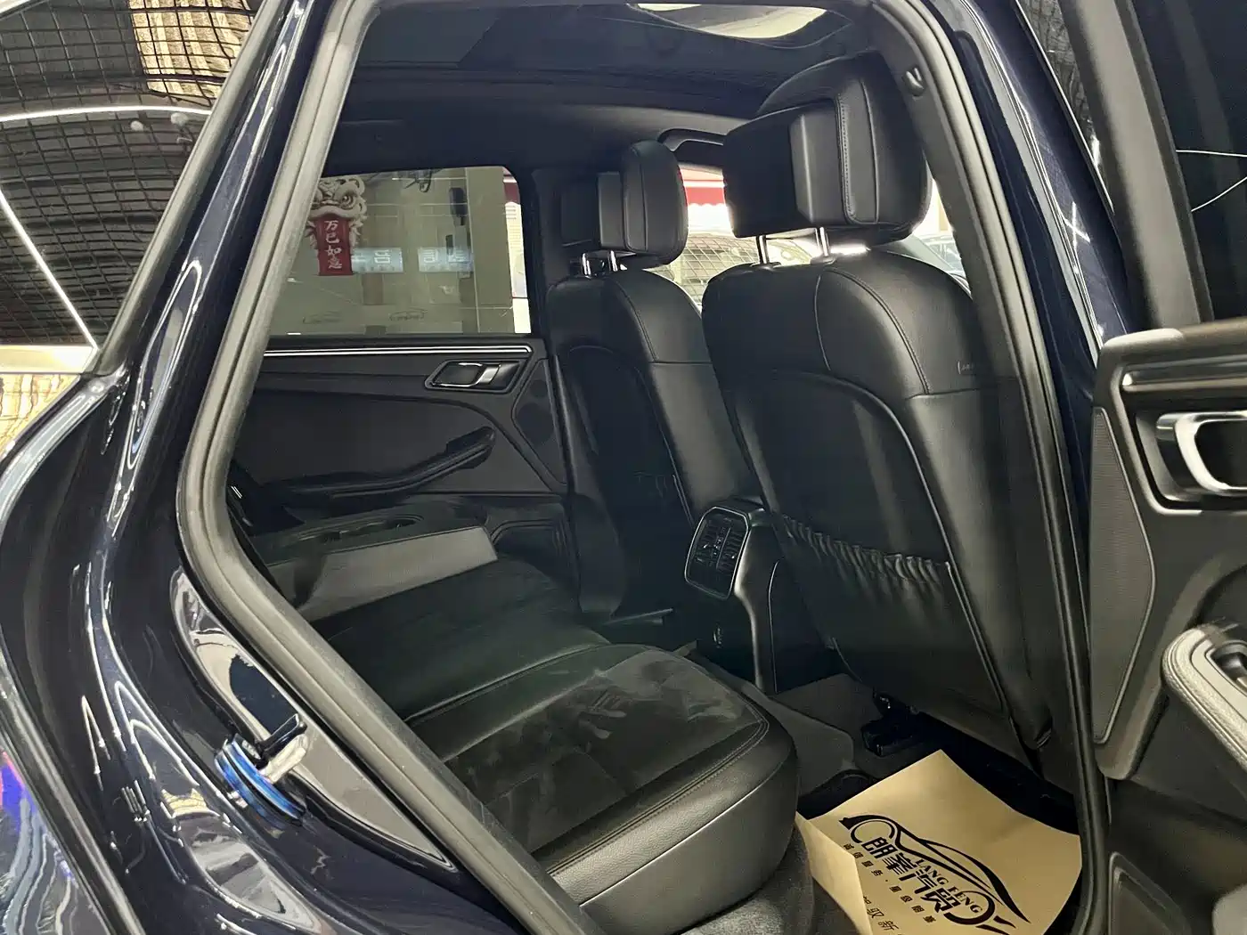 Porsche Macan 2018 Macan 2.0T фото 13
